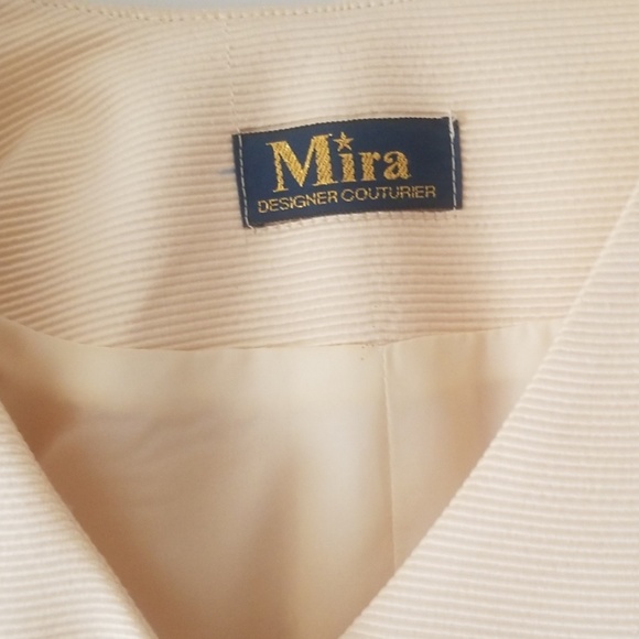 Off white dress - Picture 2 of 3